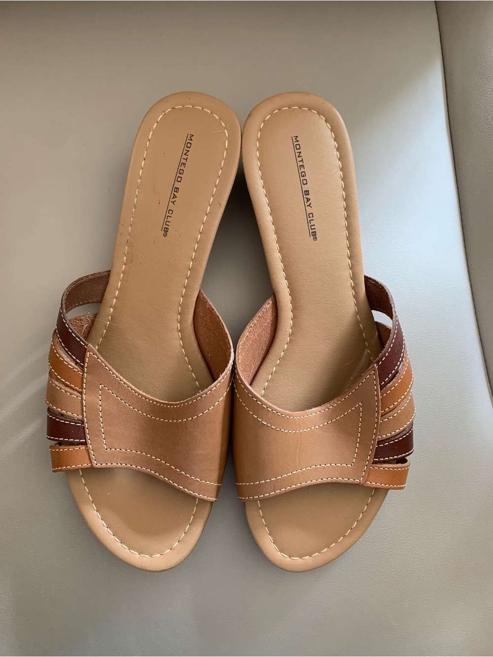 Montego Bay Club Tan Brown Slide Sandals Size 7.5 Slip-On Heel Lift Neutral